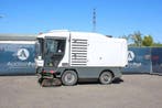 Veiling: Veegmachine Ravo 530 Diesel 2013, Ophalen