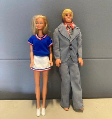 Barbie - Barbiepop 1980s Leisure suit Barbie en Ken -