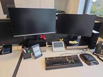diverse pcs (2x) DELL, FUJITSU Celsius en..., Zakelijke goederen, Kantoor en Winkelinrichting | Kantoormeubilair en Inrichting