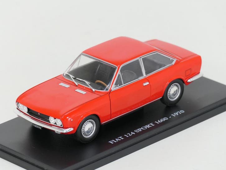 GSDCCmag 00024fiat124Sport1600r 1/24 1970 Fiat 124 Sport..., Hobby en Vrije tijd, Modelbouw | Figuren en Diorama's, Nieuw, Ophalen of Verzenden