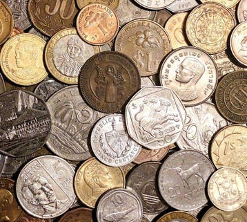Wereld. 100+ Exotic Coins from different Countries (Zonder