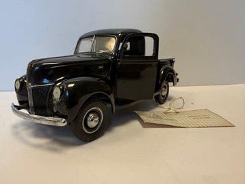 Franklin Mint 1:24 - Modelauto - Ford V8 Pick-Up (1940), Nieuw