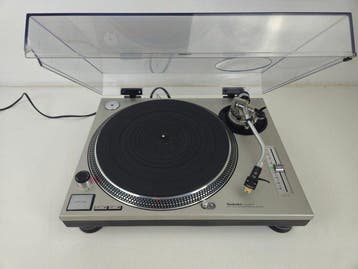 Technics - SL-1200MK2 - Direct-Drive - Stanton 500 -, Nieuw