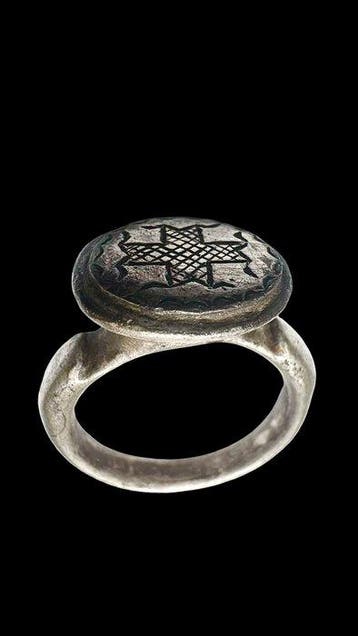 Middeleeuwen, kruisvaardersperiode Zilver Ring