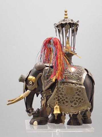 Figuur - Procession elephant - Kandy Festival of the Tooth -
