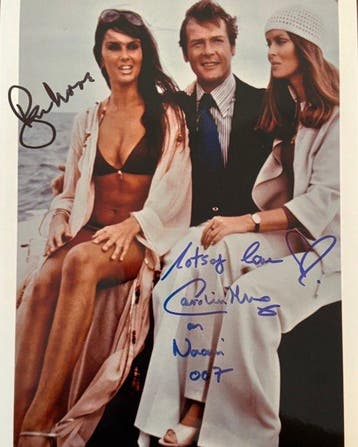 Roger Moore and Caroline Munro - The Spy Who Loved Me -, Nieuw