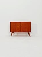 WK Möbel - Dressoir - Teak - Een vintage dressoir,