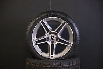 Velgen Mercedes-Benz A/B/CLA AMG Goodyear Winterbanden Nieuw, Auto-onderdelen, Banden en Velgen, Ophalen, 18 inch, Banden en Velgen