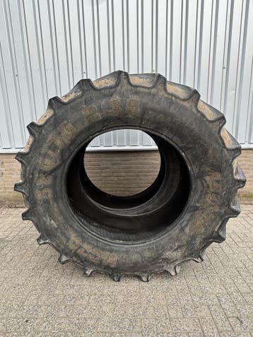580/70R38 Mitas HC70