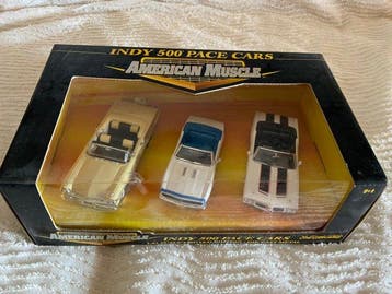 Ertl Collectibles 1:43 - Modelauto (3) - Mercury Turnpike, Nieuw