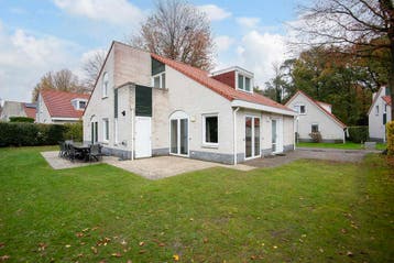 Limburg: Resort Arcen nr 139-141 te koop, Limburg