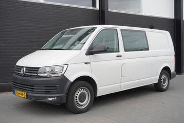 Volkswagen Transporter 2.0 TDI 150PK L2 Dubbel Cabine EURO 6, Stof, Gebruikt, Volkswagen, Wit