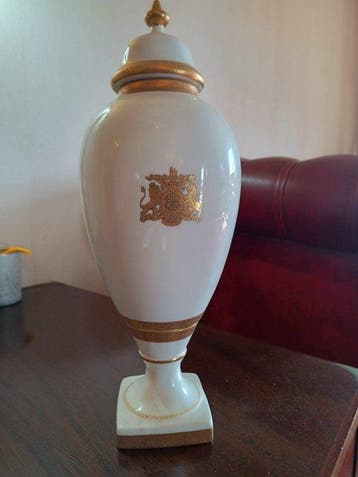Limoges - dekselvaas - Porselein, Antiek en Kunst