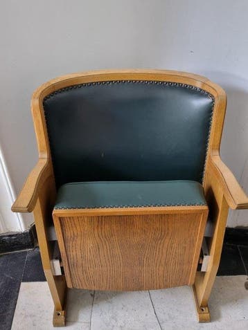 Fauteuil - Hout - Bioscoopstoel – historische klapstoel van