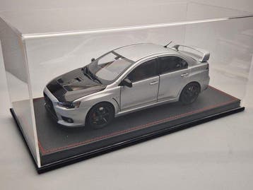 SD-modelcartuning 1:18 - Modelauto - 2x Modelauto Luxe, Hobby en Vrije tijd, Nieuw