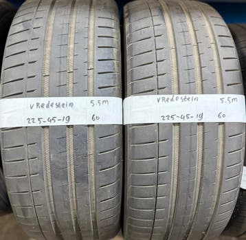 2x 225-45-19 Vredestein Zomer 2x 5.5mm €60 PerBand 225 45 19, Gebruikt, Band(en), Personenwagen, Ophalen