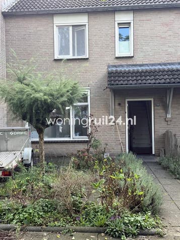 Woningruil - Regent Smitsstraat 39 - 3 kamers, Huizen en Kamers, Noord-Brabant