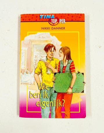Tina Topper 19 Wie Ben Ik Eigenlijk?, Boeken, Verzenden, Gelezen