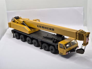 Gescha Liebherr LT 1100 mobiele kraan / Schaal 1:50, Hobby en Vrije tijd, Ophalen of Verzenden, Gebruikt, Hijskraan, Tractor of Landbouw