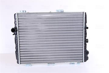 Radiateur o.a: Audi, 80 (B2), 80 (B4) - 90 (B2), 90 (B3), Ophalen of Verzenden, Nieuw, Audi
