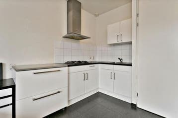 Te huur Studio Bilderdijkstraat in Amsterdam, Huizen en Kamers, Kamers te huur, 35 tot 50 m², Amsterdam