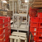 Tafel 80x60xh75 grijs gecoat stalen frame, gebr. wit blad,, Ophalen of Verzenden