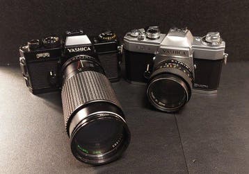 Yashica FX-1 - Yashica Lens ML 1:1.7/50mm + HAMA SKY 1A M52, Nieuw