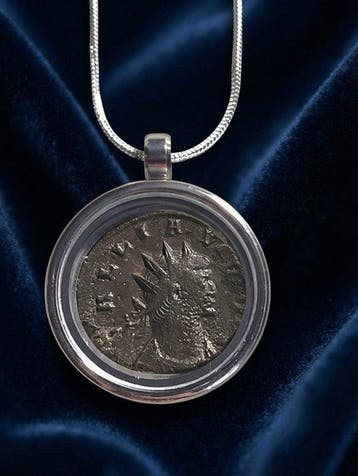 Oud-Romeins, Keizerrijk Zilver Munthanger - Antoninianus van