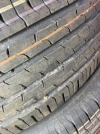 “205 60 16 continental. Demo. Puntjes zitten er nog op”, Ophalen, Gebruikt, 16 inch, 205 mm