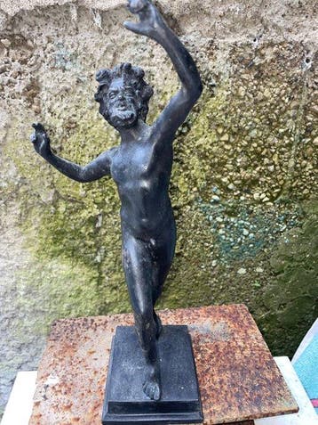 sculptuur, The Dancing Faun - 25 cm - Gepatineerd brons, Antiek en Kunst, Antiek | Keramiek en Aardewerk