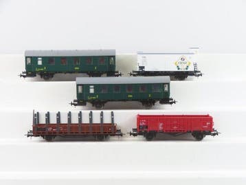Piko H0 - o.a. 95071/58041/57634 - Modeltrein personenwagen, Nieuw