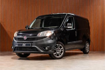 Fiat Doblò Cargo 1.3 MJ L2H1 Maxi | CarPlay | Android Auto |, Stof, Gebruikt, Zwart, Onderhoudsboekje