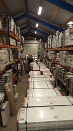 radiatoren 50 cm hoog met zij  en onderaansluiting t6, Nieuw, 800 watt of meer, Radiator, 30 tot 80 cm