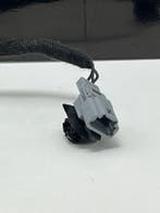 Renault Clio veiligheidsgordel middenstuk rechts achter 2016, Gebruikt, Renault