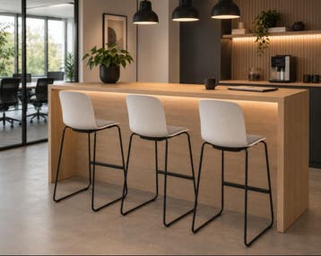 Steelcase Cavatina barkruk met bekleed zitvlak, sledge fr..., Ophalen of Verzenden, Gebruikt, Wit