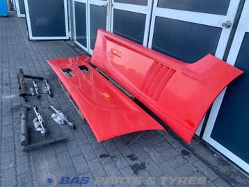 Sideskirt Set Mercedes Actros MP4 A 960 520 82 55, Ophalen, Gebruikt, Mercedes-Benz, Carrosserie en Plaatwerk