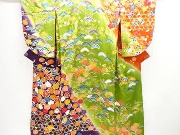 Houmongi (bezoek-kimono) met Hiyoku (dubbele voering) -