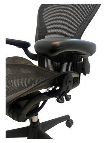 100x Zwarte Refurbished Herman Miller Aeron Maat C, Verzenden, Zwart, Zo goed als nieuw, Bureaustoel