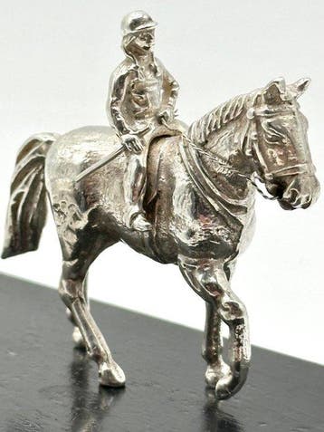 No reserve-Grote en zware handgemaakte zilveren miniatuur