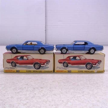 Dinky Toys 1:43 - Modelauto (2) - FORD MERCURY COUGAR No.174, Nieuw