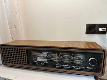 Grundig - RF 611 Radio