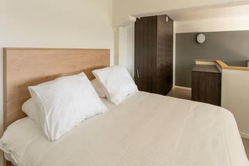 Studio Doctor Jan Ingen Houszplein in Breda, Minder dan 20 m², Breda
