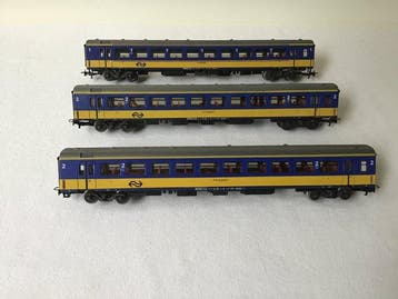 Märklin H0 - 42903 - Treinstel (3) - ICK - NS, Nieuw
