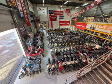 Weer nieuwe Japanse brommers / motorfietsen binnen! oktober, Ophalen