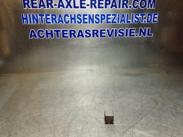 Bosch relais 0332014403, 12 volt 20 ampere. (Interieur), Verzenden, Gebruikt, Universele onderdelen