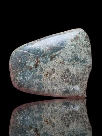 Neolithisch Stunning Green Stone (possibly Jadeite) Hand axe