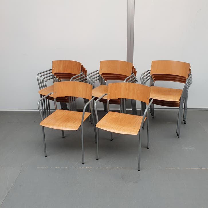 Ahrend houten stoel - beuken (grote partij), Huis en Inrichting, Stoelen, Ophalen of Verzenden