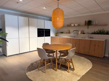 Ruime hoekkeuken met echt houtfineer fronten - 0020 - 229, Ophalen, Wit, Hoekkeuken, Nieuw