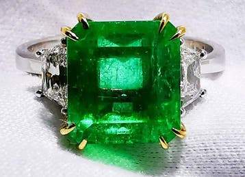Ring - 18 karaat Witgoud, Geel goud, Colombia F1 4,28 ct IGE, Nieuw