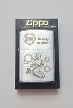 Zippo, Pin-Up Girl Lucky Strike Marzo de 1994 - Aansteker, Nieuw